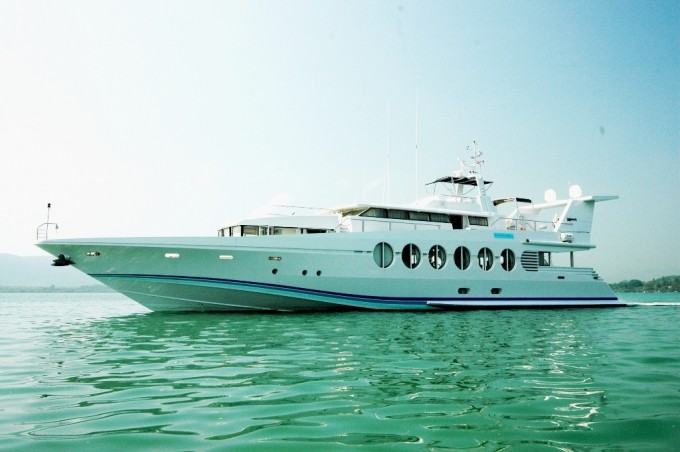 Motor yacht Lady Arraya